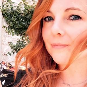 Meet your Posher, Hollie